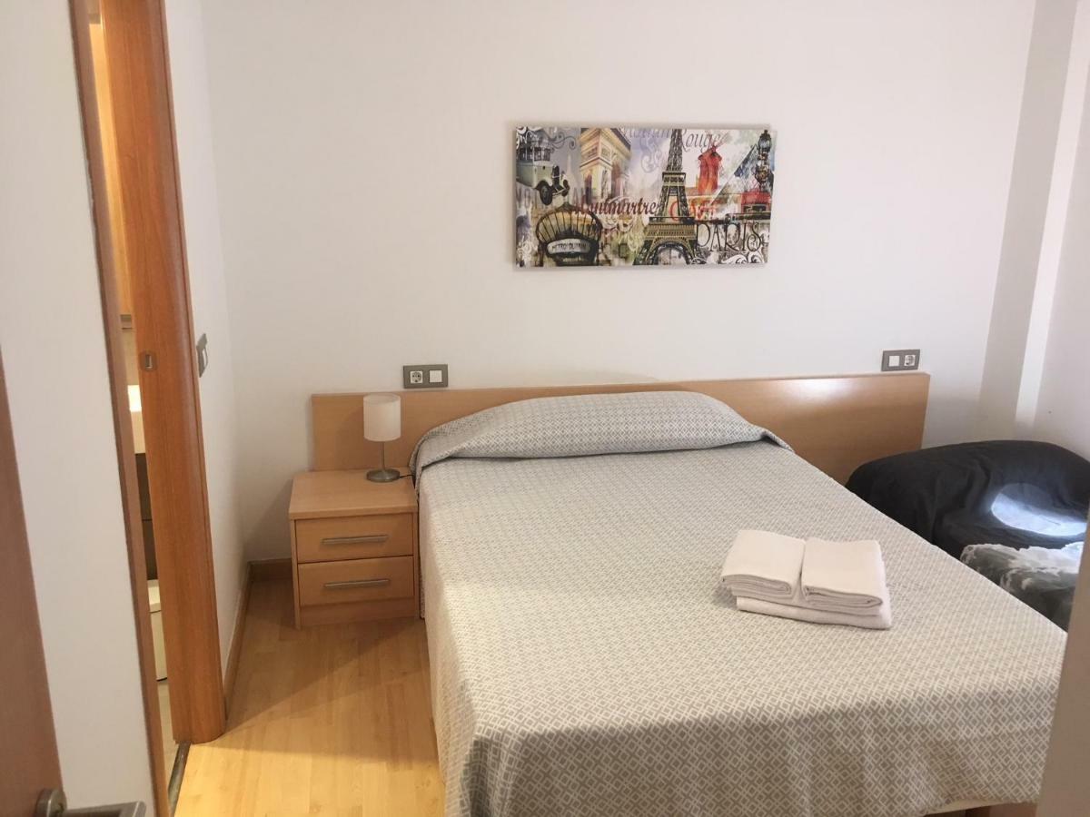 Apartament Centre Historic A Olot Apartment Екстериор снимка