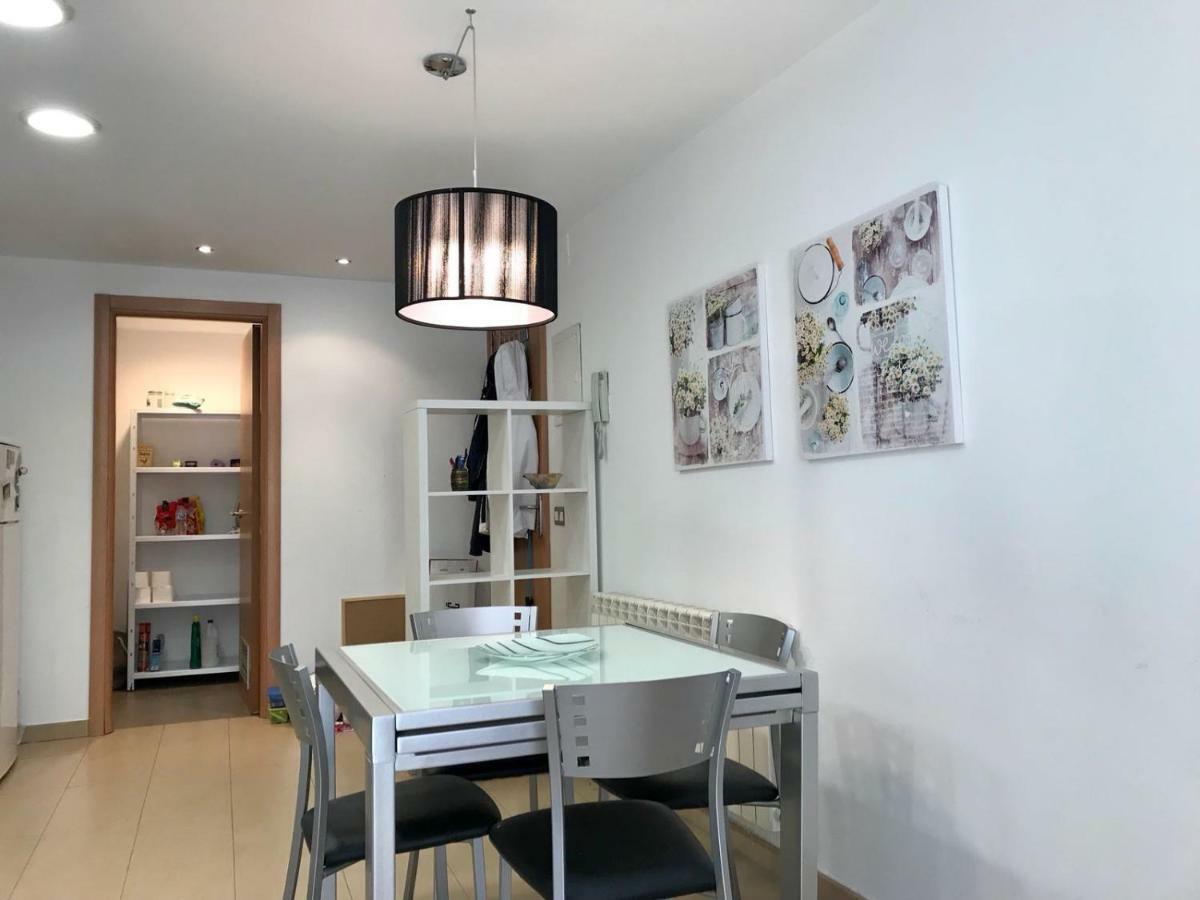 Apartament Centre Historic A Olot Apartment Екстериор снимка